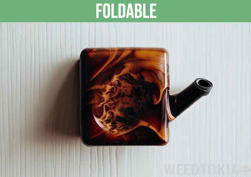 Foldable and portable marijuana pipe
